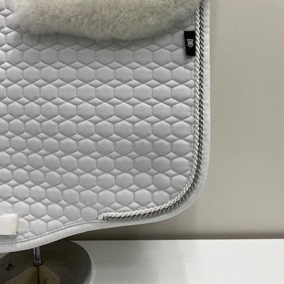 Mattes Dressage Saddle Pad White with Sheepskin trim and White/Silver Piping M